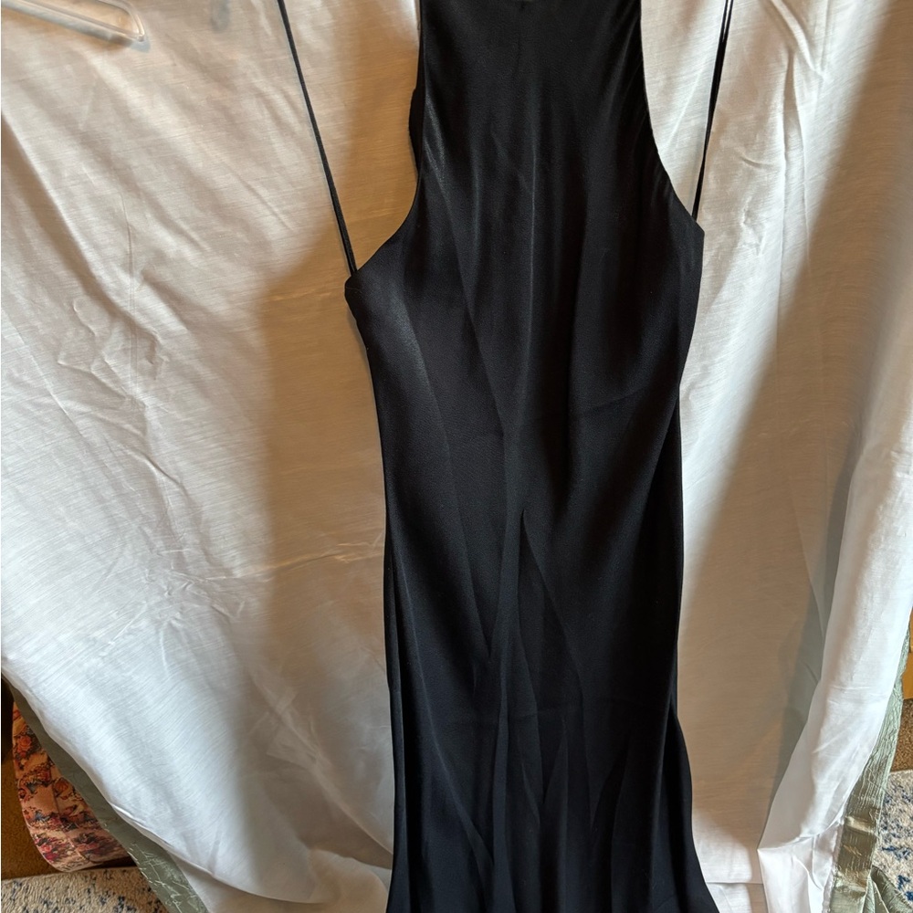 Black Sleeveless Dress